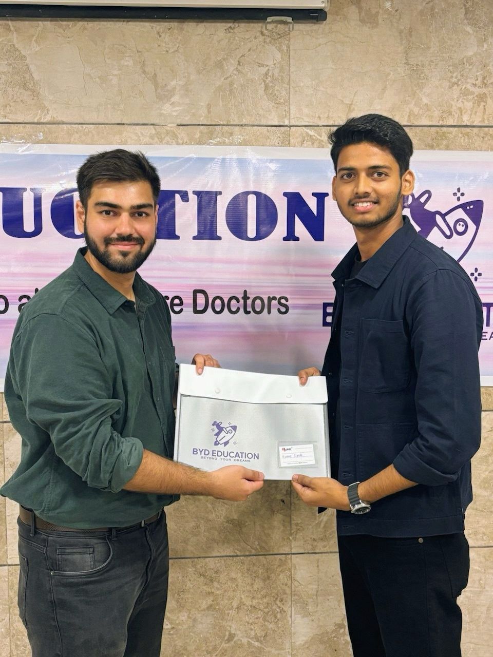 Airport Departure 18